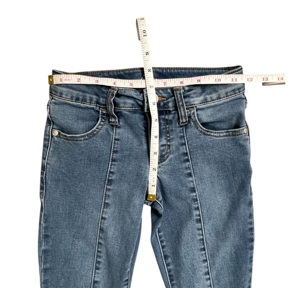 Art Class Denim Flare Jeans - Picture 7 of 12